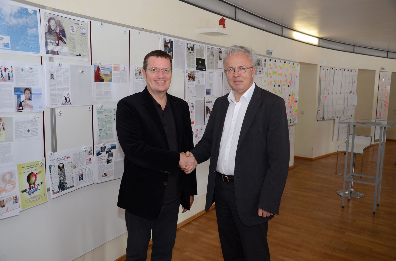 Prof. Dr. Helmut J. Schmidt, Technische Universität Kaiserslautern mit audimax Herausgeber Oliver Bialas