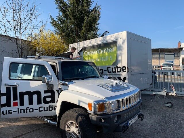 Hummer H3 Campus Info-Cube